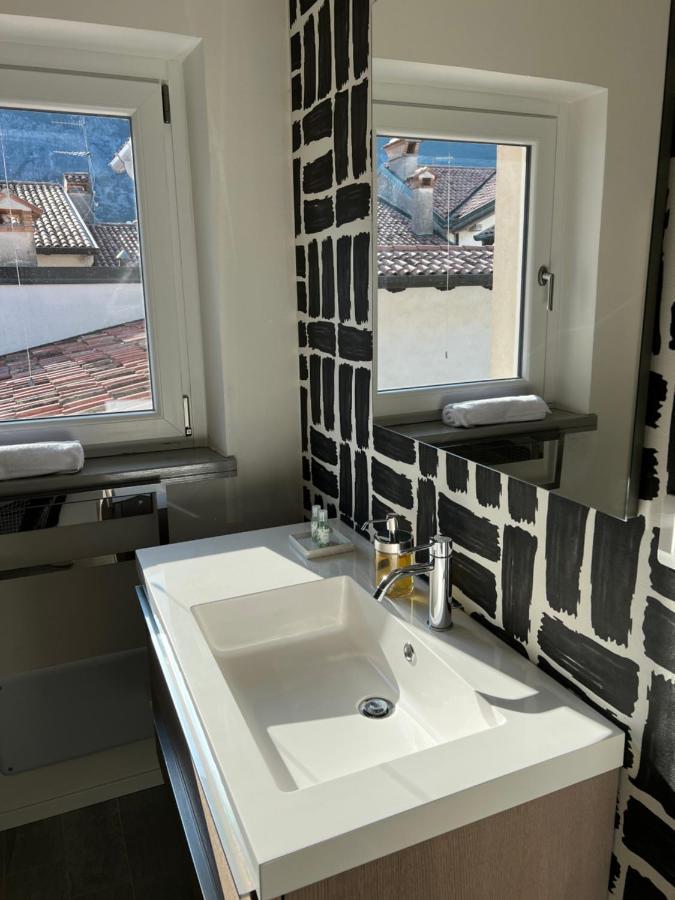 Venzhome Venzone Bagian luar foto
